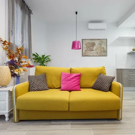 Apartment Beautiful 20 Minutes From Center *