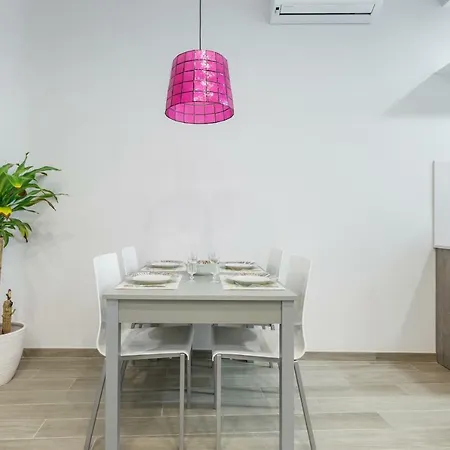 Beautiful 20 Minutes From Center L'Hospitalet de Llobregat